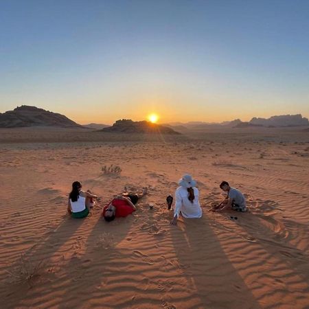 Authentic Bedouin Camp 瓦迪拉姆 外观 照片