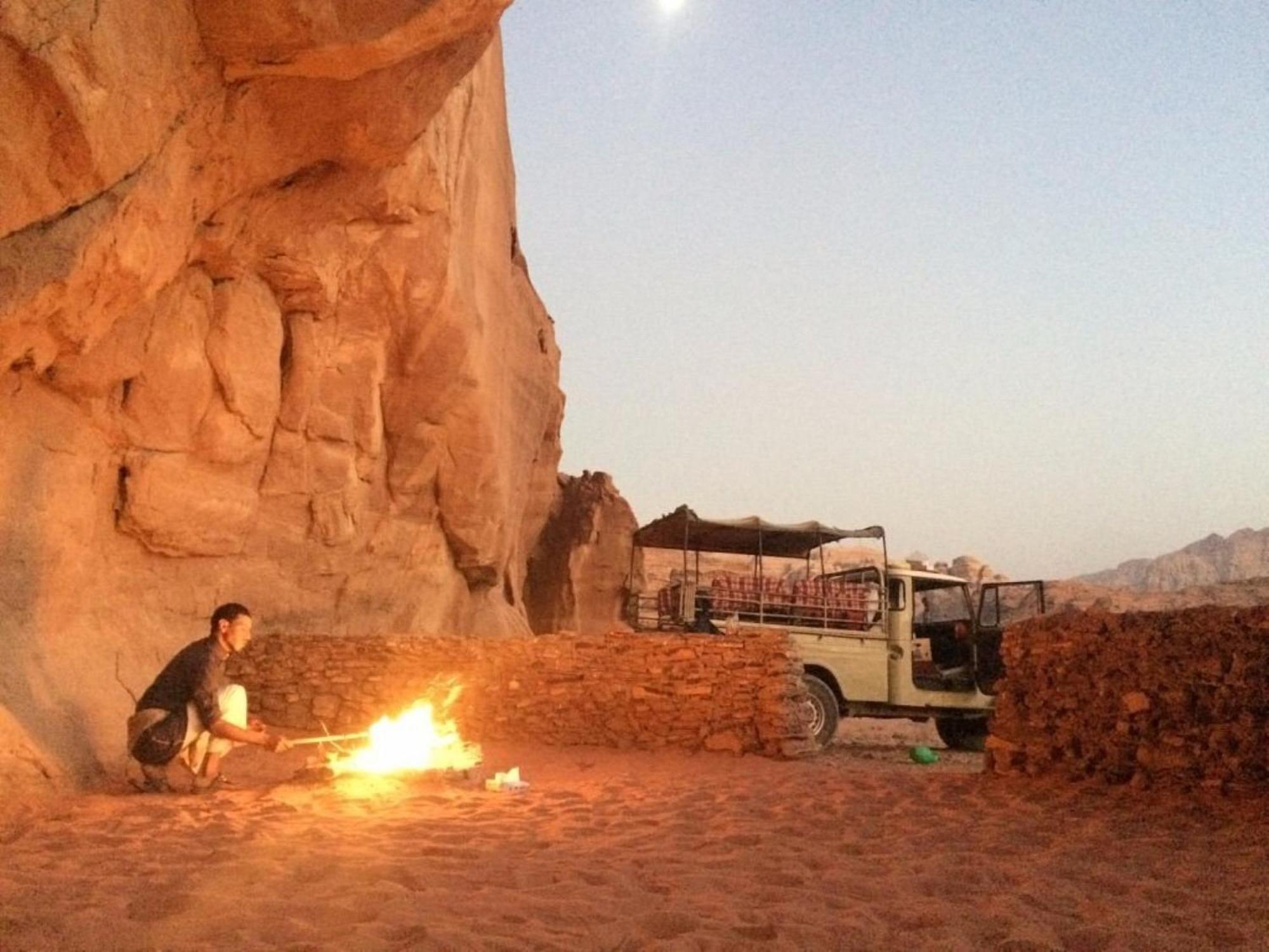 Authentic Bedouin Camp 瓦迪拉姆 外观 照片